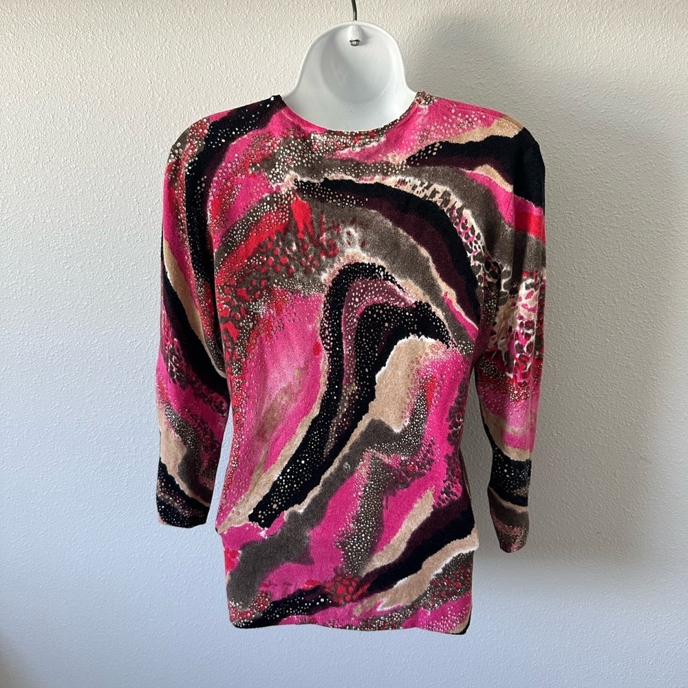 Alberto Makali Pink and Black V-Neck Sweater - Picture 2 of 6
